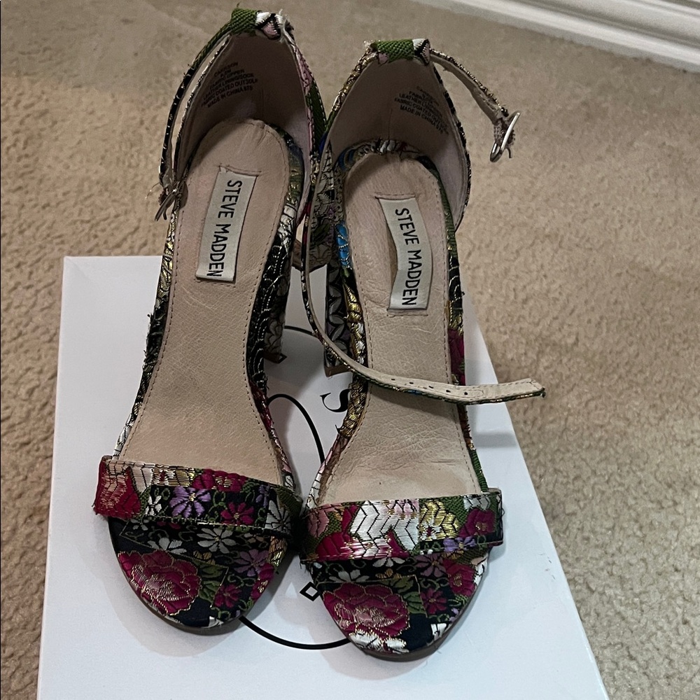 Steve Madden Women's Multicolor Floral Heels